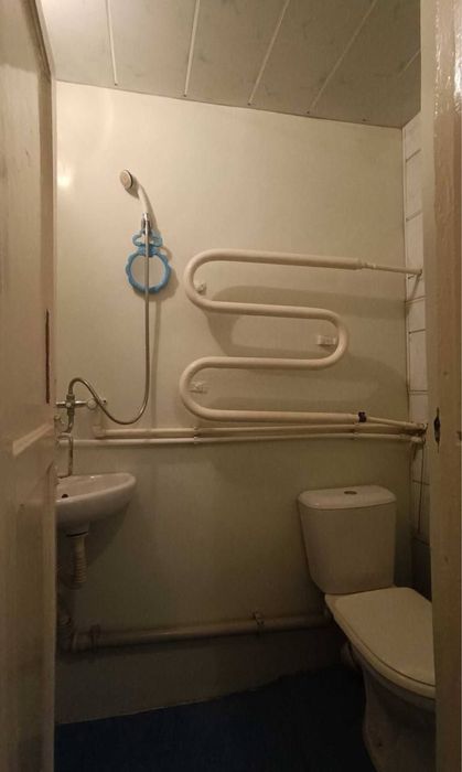 Срочно продаётся Чилонзор4 1/3/4 без мебель !