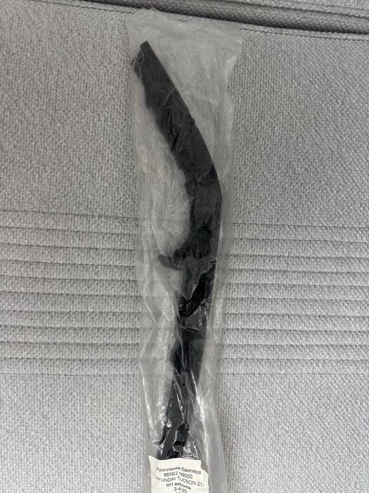 Крепление бампера Hyundai Tucson