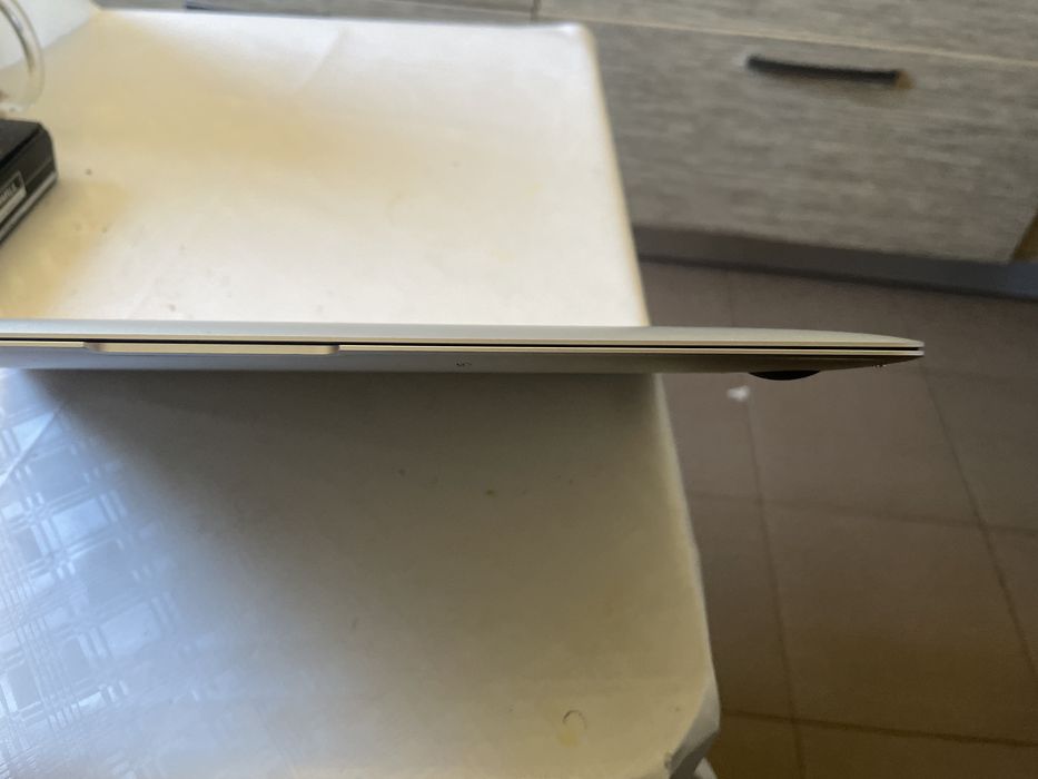 macbook air 2015,8 gb ram
