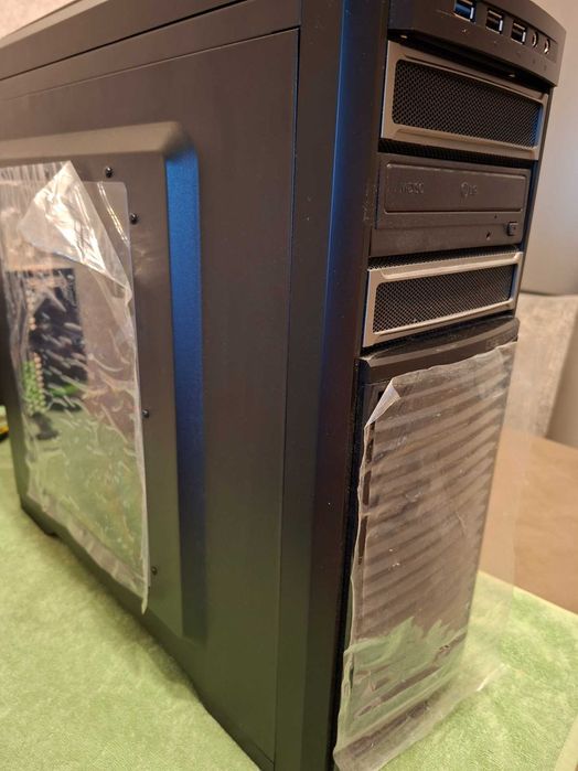 НОВ компютър CPU i7-7700,  DDR4 8Gb, RX580 8Gb RED DEVIL, NVMe Samsung 256Gb, SSD 240Gb , HDD 3TB,