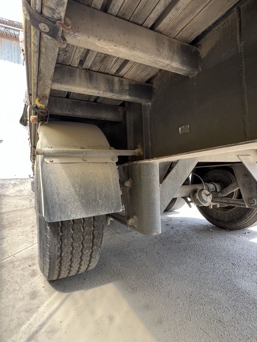 Samro Ярим тиркама Полуприцеп