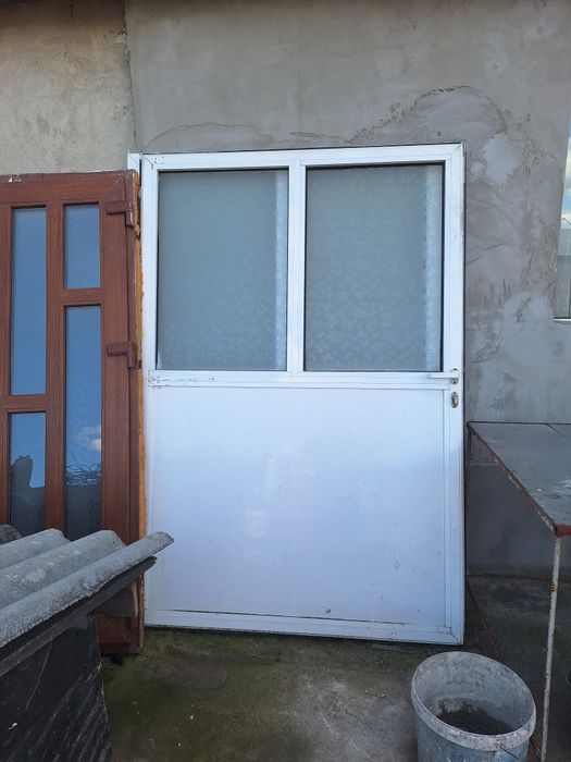 Usi pentru garaj