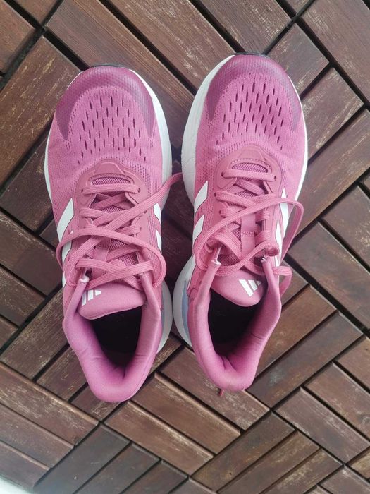 Продавам маратонки за бягане