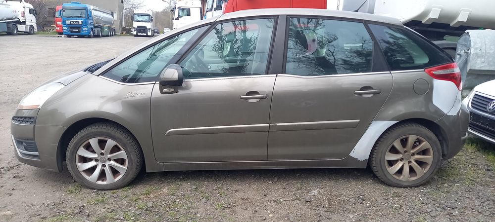 Citroen C4 Picasso 1.6 HDI на части