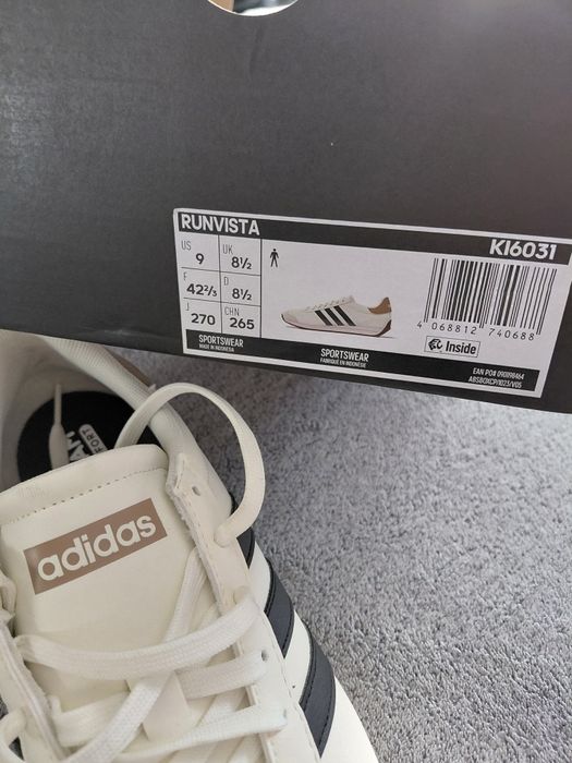 Маратонки ADIDAS