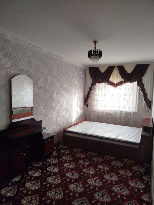 Ijaraga kvartira beriladi Mikrayon 2 xona 3 etajbozorcha orqasida