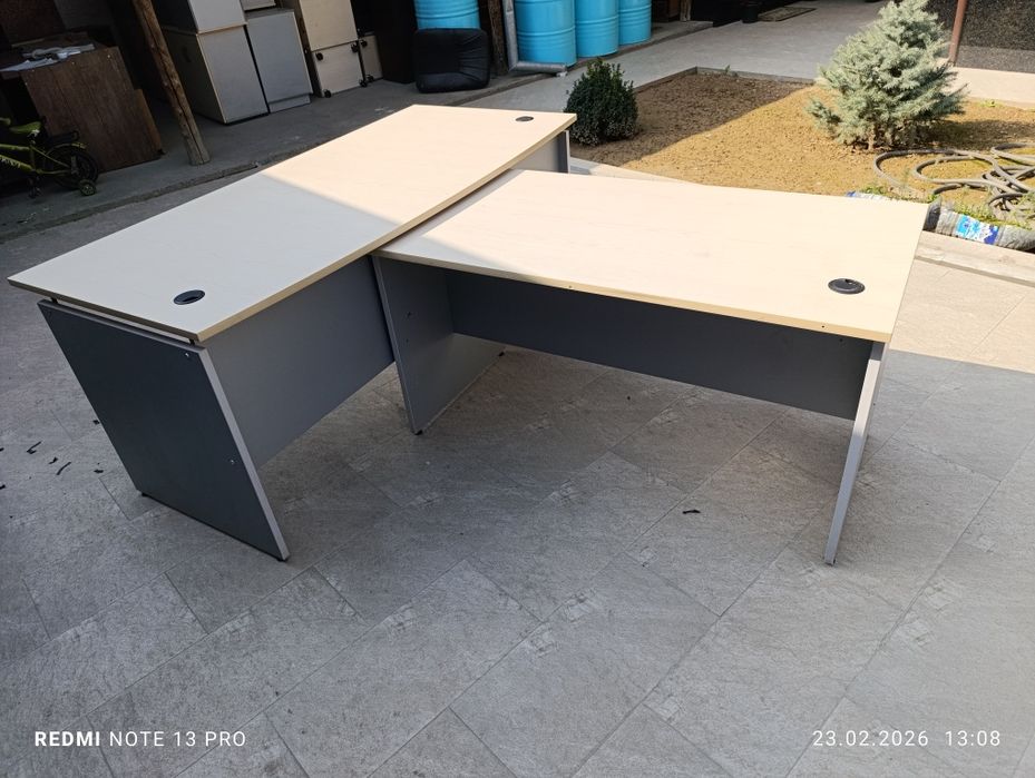Продам офисный Т образный стол