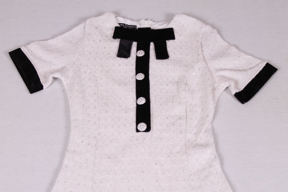 Дамска официална рокля бяла