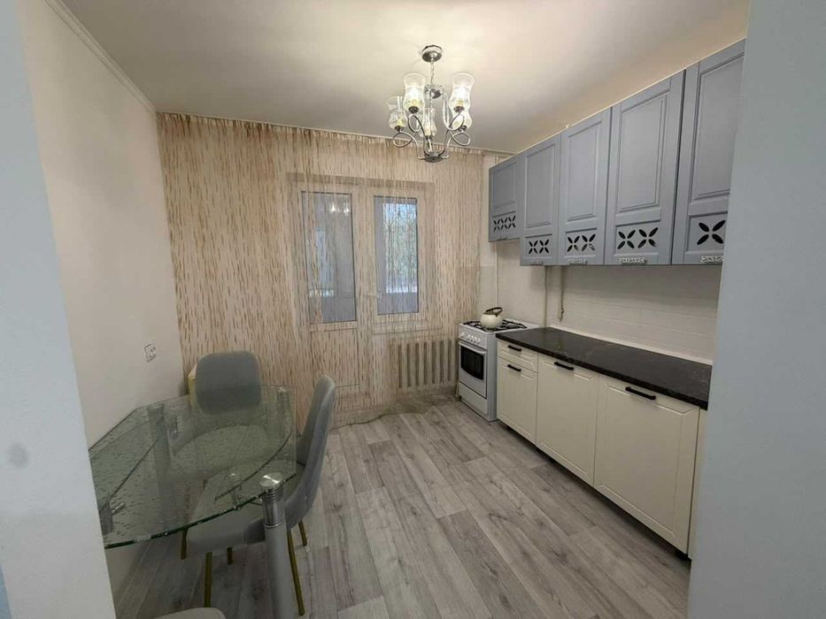 Продам 2х ком ул ул Бр Жубановых 285/2