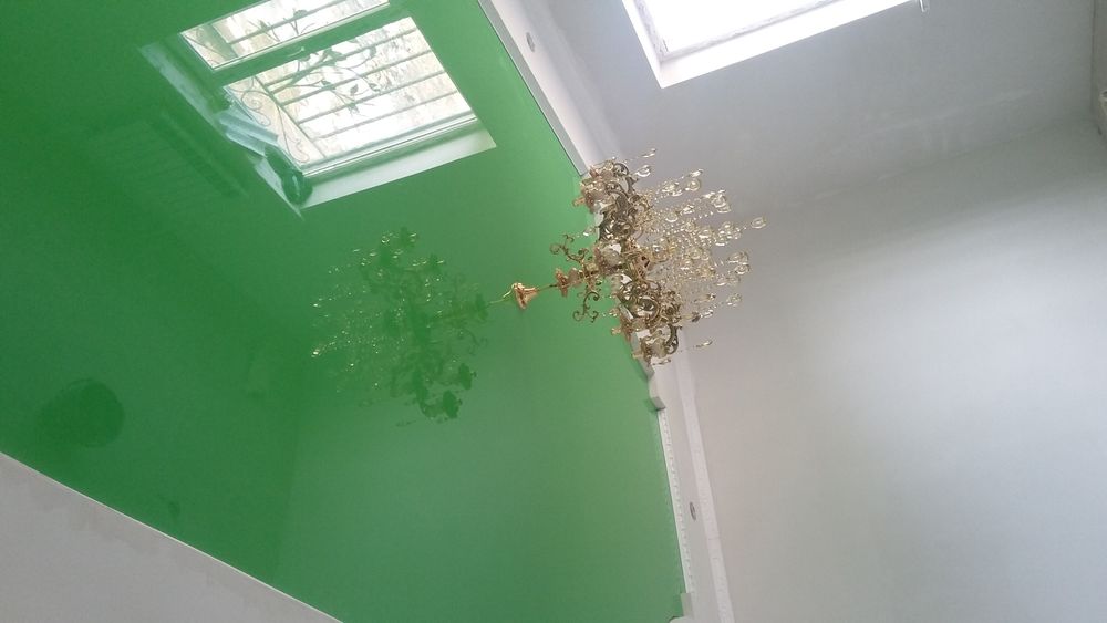 натяжные потолки  1800