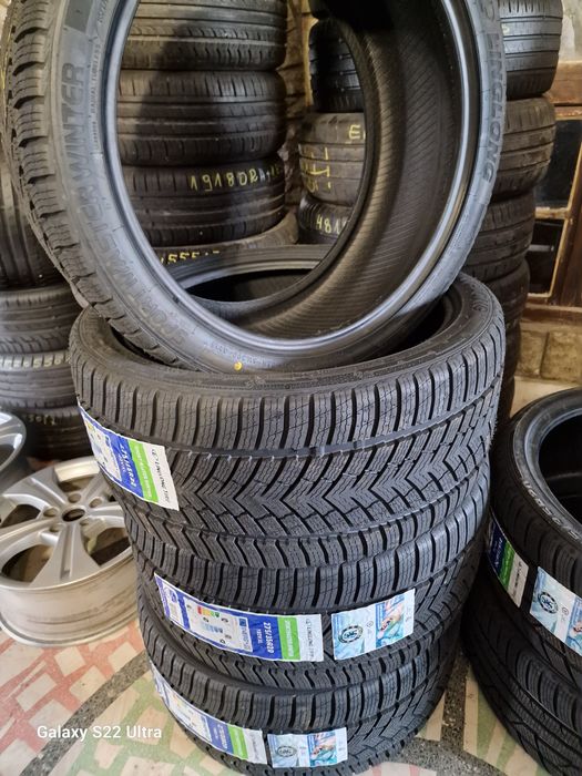 245 40 20 Ling Long  Нови зимни гуми дот 26/25 Замъка Ямбол