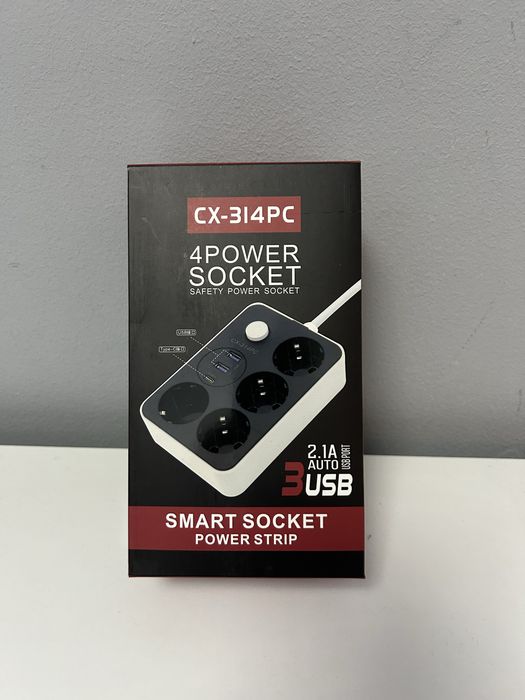 Prelungitor ALFTEC CX-314PC, 4 prize cu împământare, 3 porturi USB, cablu 2m