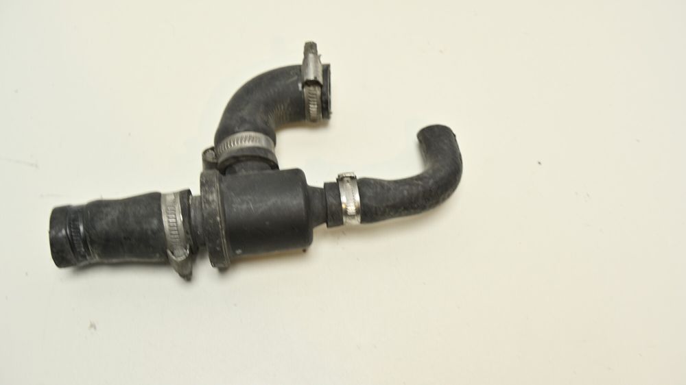 Termostat Cu Furtune Racire Aprilia RSV 1000 1998 - 2003