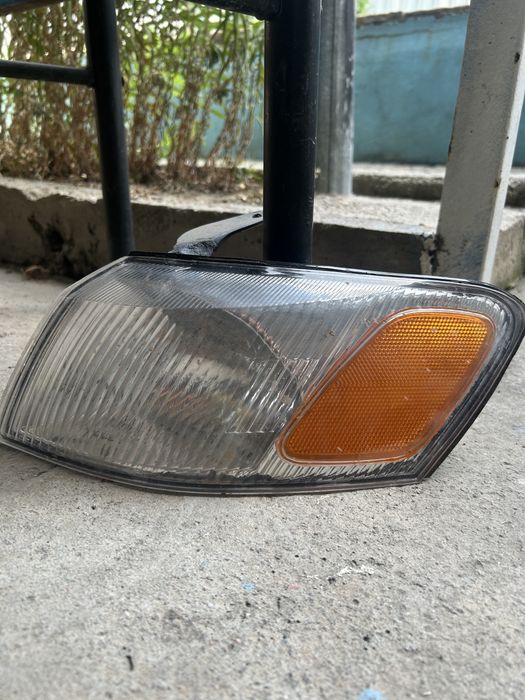 Поворотник на Camry 20-25