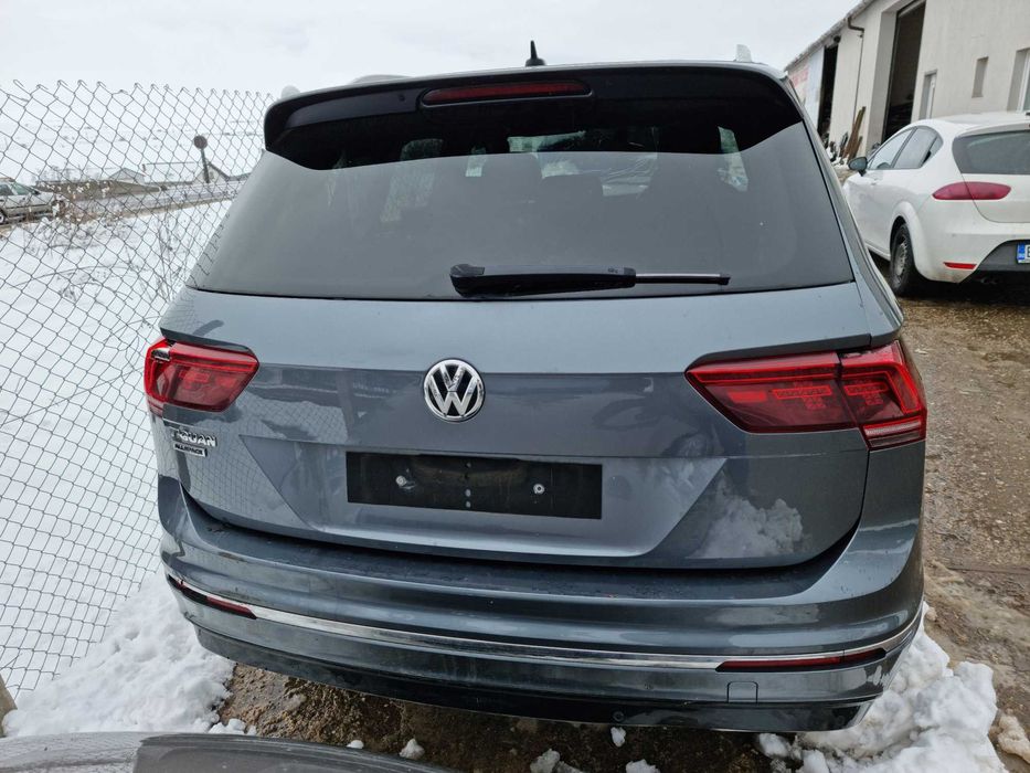 Dezmembrari piese VW Tiguan 5N ALLSPACE R-LINE 2.0 TDI DSG