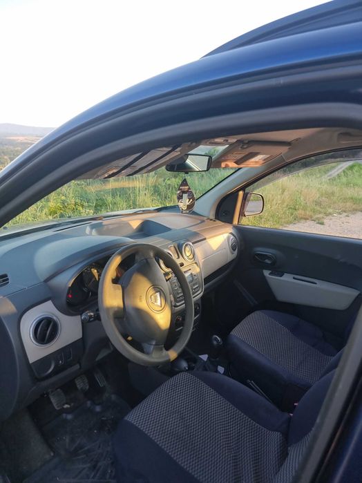 Dacia Lodgy 2015
