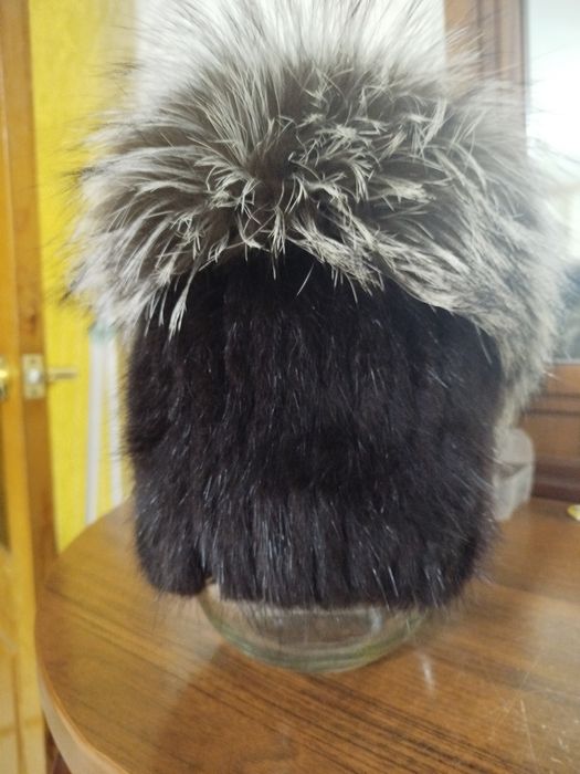Шапка норковая с песцом.