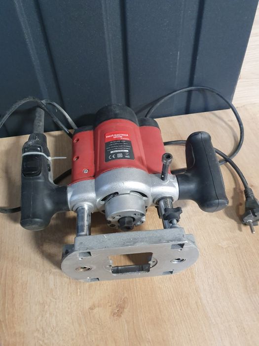 Freza electrica Panzer 1200W