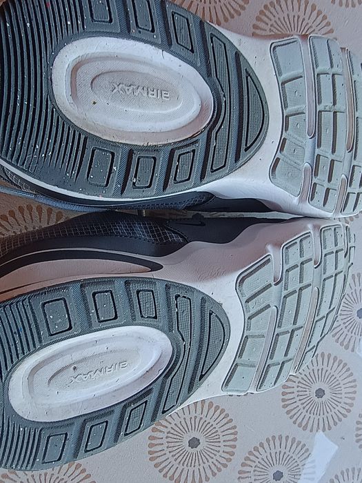 Nike Air Max Nova (GS) Mărimea 38 (24 cm) Originali