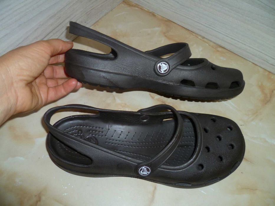 CROCS балерини №40