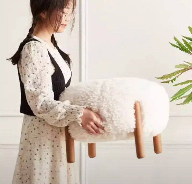 Пуфик мягкий.   Для дома и салона