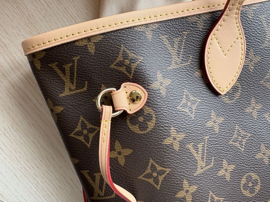 Louis Vuitton Neverfull MM, нова, пълен комплект
