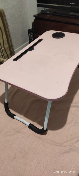 Столик подставка для ноутбука