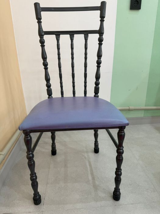 Стул, 10 штук, в хорошем состоянии