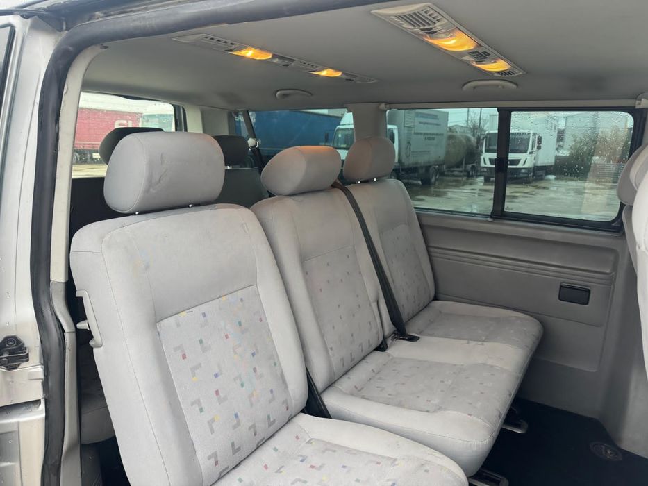 Volkswagen  Transporter T5  Caravelle 2.5TDI 174cp 2008 8+1 locuri