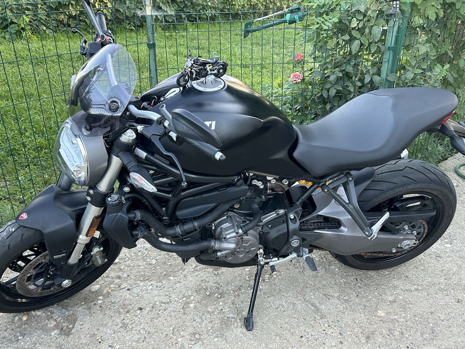 Vand Ducati Monster 821