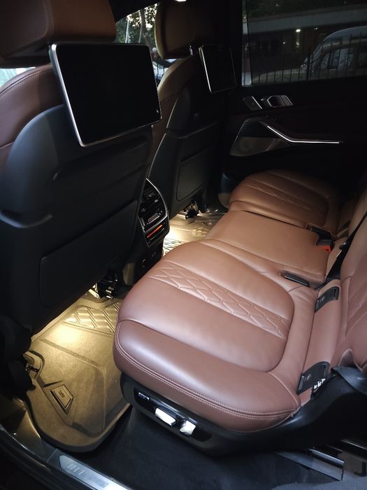 Продам BMW X7. I.  50 4. 4. Motor full