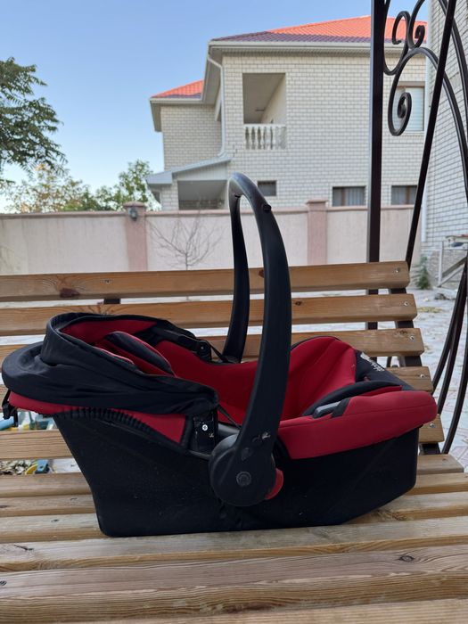 Автокресло для малыша