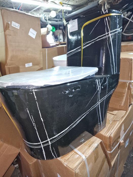 Vase WC Noi Modele Deosebite Capac Soft Close  Preț Foarte Bun