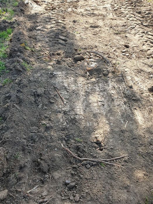 Pamant 5 mc ieftin incarcare pe loc urgent