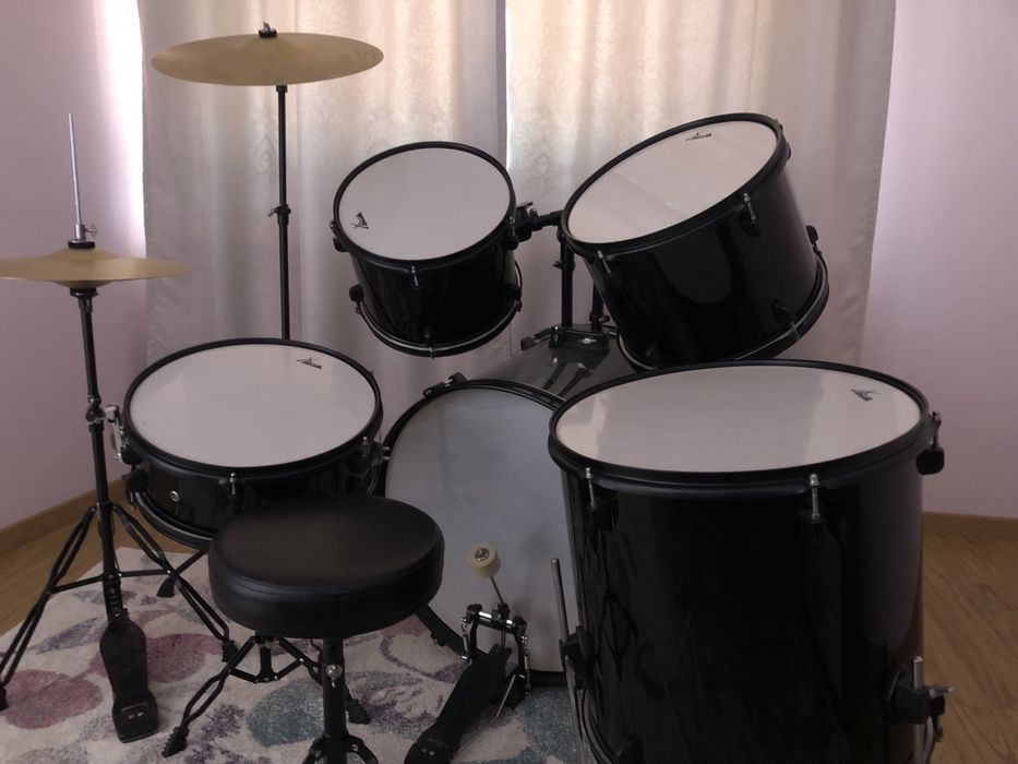 Tobe : Set Tobe.Vand sau schimb  In Alba