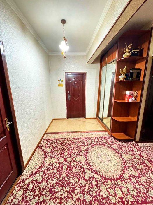 Продается своя квартира на Карасу-6 1-этаж, 2 подвала, 2 огорода 3/1/9