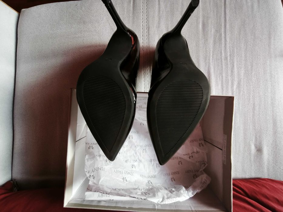 Лачени обувки на ток Jenny Fairy