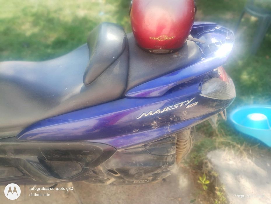 Vând sau schimb:Motor Yamaha Majesty yp 400