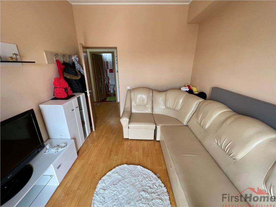 Inchiriez apartament 2 camere bloc nou