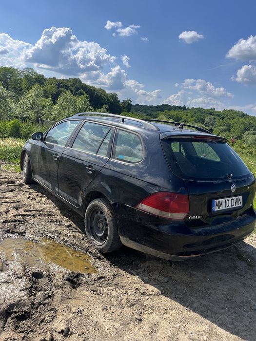 Golf 5 pentru dezmembrat