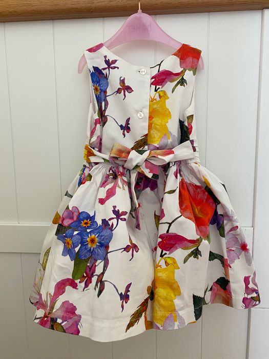 Next и Tu Прекрасни детски рокли на марките