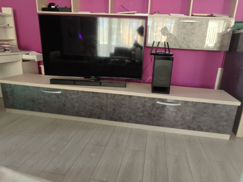 Vând mobila mdf in stare foarte buna