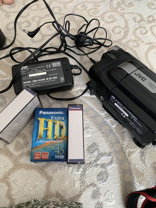 Видеокамера новый