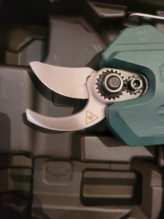 Уред за клони Parkside PAAS 20-LI B1