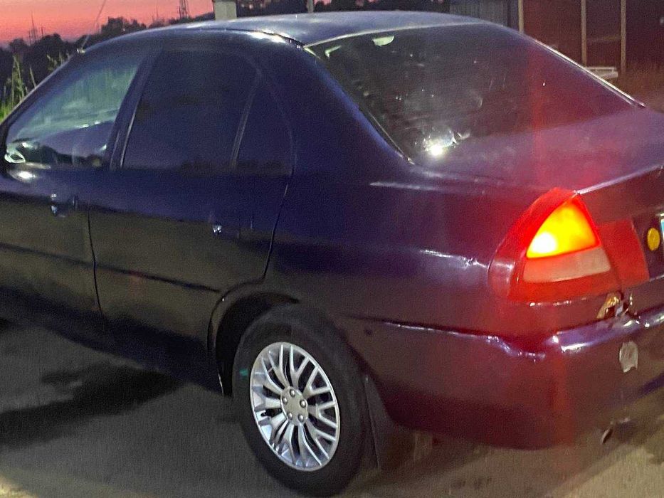 Mitsubishi lancer