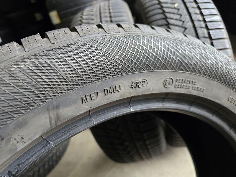 235/55/19 Continental 4бр