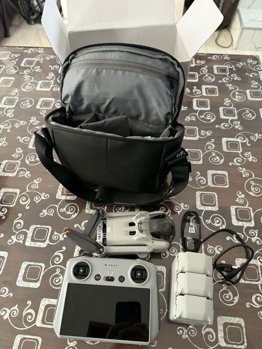 Drona    DJI MINI 3