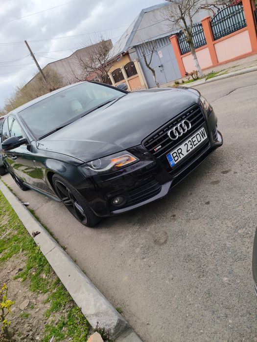 Vând audi A4 b8 2011