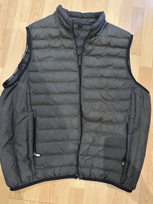 Мъжки елек , грейка boss, puma