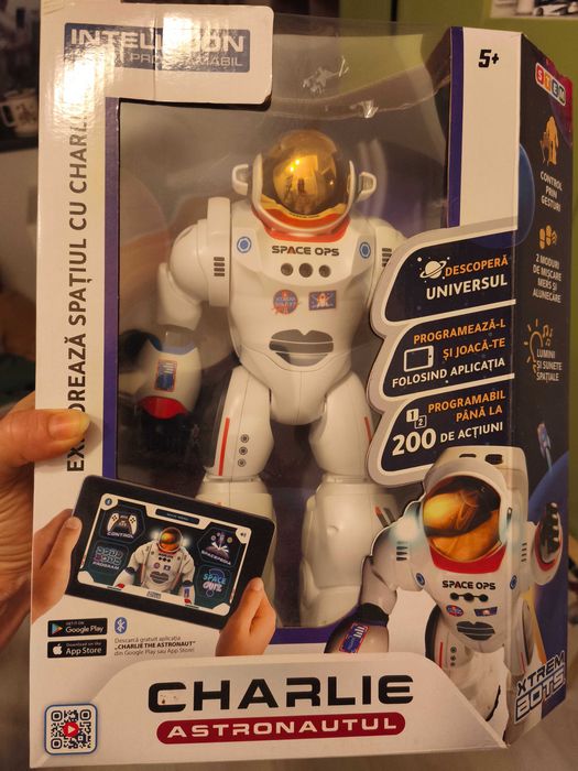 Charlie Astronautul